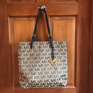 Michael Kors Tote